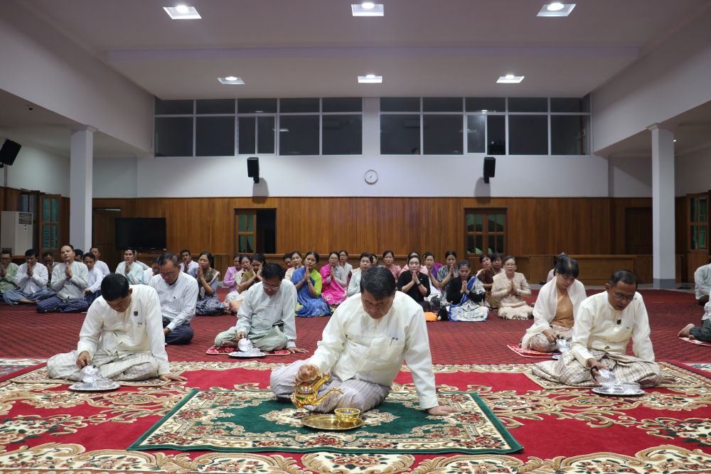 ( ၂၀ ) ကြိမ်မြောက် ဝါဆိုသင်္ကန်းဆက်ကပ်လှူဒါန်းပွဲအခမ်းအနားကျင်းပ